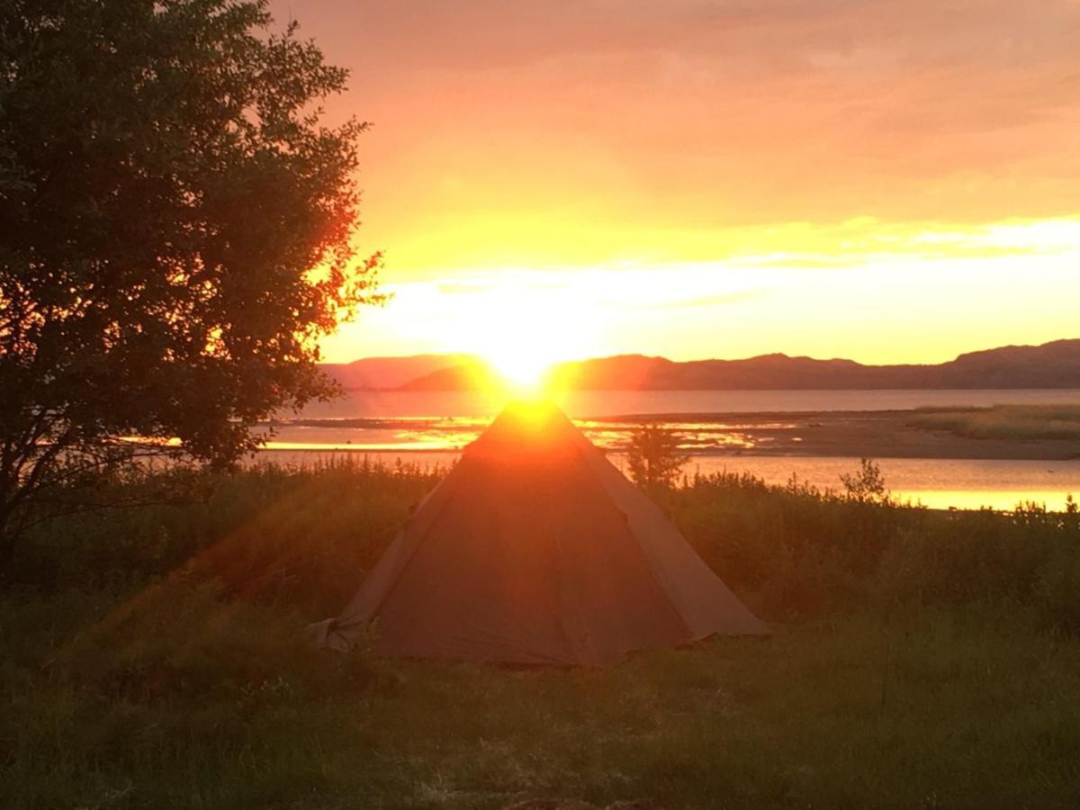 Fjordutsikten Motell & Camping As Лаксэльв Экстерьер фото